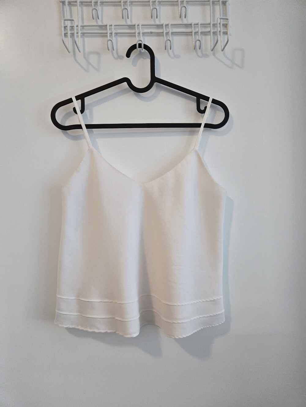 Aritzia White V-Neck Spaghetti Strap Camisole
